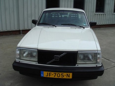 Volvo 240 - 2.3i - 1