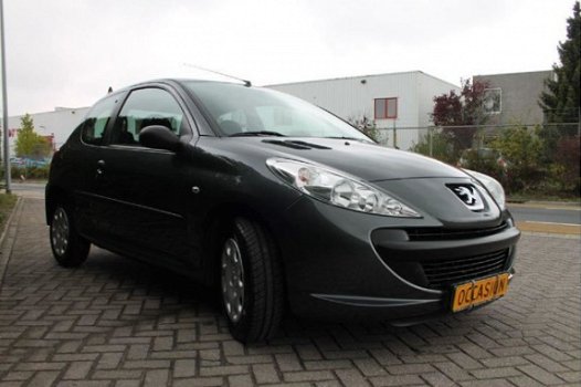 Peugeot 206 - 1.1 access lite - 1