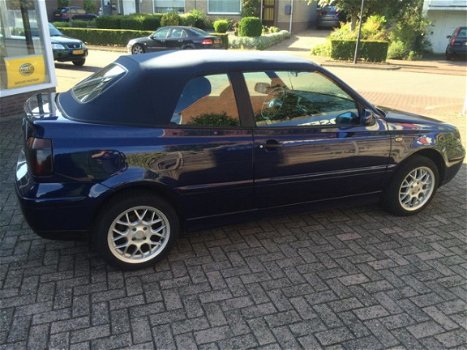 Volkswagen Golf Cabriolet - 1.8 Trendline - 1