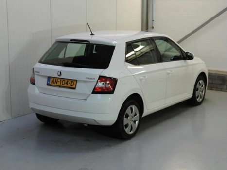 Skoda Fabia - 1.2 TSI Active Automaat Rijklaarprijs - 1