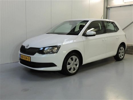 Skoda Fabia - 1.2 TSI Active Automaat Rijklaarprijs - 1