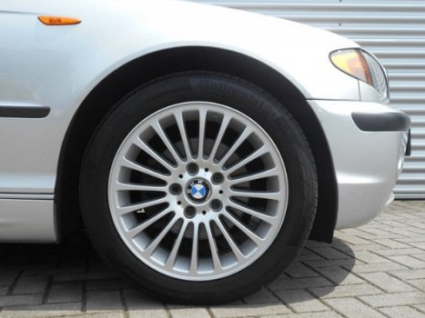 BMW 3-serie Touring - 316I BLACK en SILVER II - 1