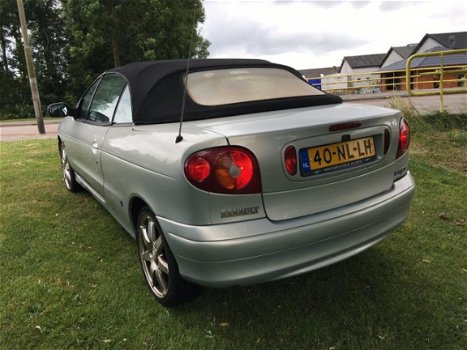 Renault Mégane Cabrio - 2.0-16V Privilège - 1