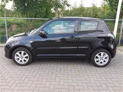 Suzuki Swift - 1.3 Comfort - 1