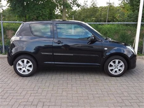 Suzuki Swift - 1.3 Comfort - 1