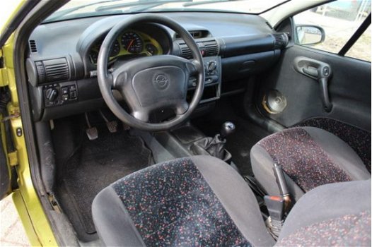 Opel Tigra - 1.4i-16V Peter Mulder JR Emmer-Compascuum - 1