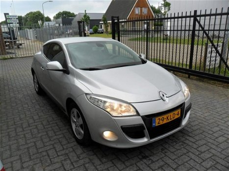 Renault Mégane Coupé - 1.6 Dynamique , SPORTIEF MODEL - 1