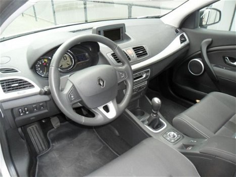 Renault Mégane Coupé - 1.6 Dynamique , SPORTIEF MODEL - 1