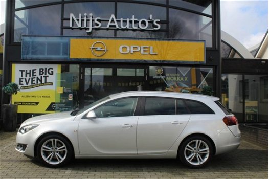 Opel Insignia Sports Tourer - 2.0CDTI Business+ pdc/navi/trekh - 1