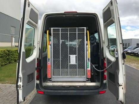 Volkswagen Crafter - 35 2.5 TDI L3H2 EURO-4 AIRCO/6-VERSN. ROLSTOELBUS 9-PERS. INFO:0655357043 - 1