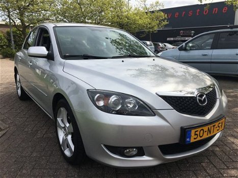 Mazda 3 Sport - 1.6 Touring - 1