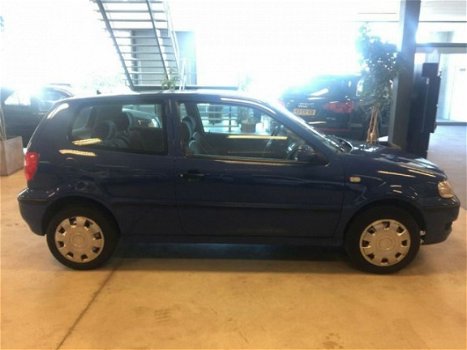 Volkswagen Polo - 1.4 Trendline Automaat - 1