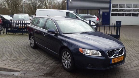 Volvo V70 - 2.0 D3 Limited Edition - 1