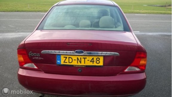 Ford Focus - 1.8-16V Ghia - 1