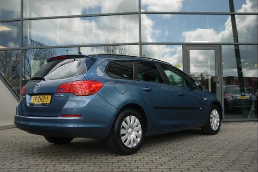 Opel Astra Sports Tourer - 1.3 CDTI S/S EDITION Nav/Cruise/Parkeer sensoren - 1