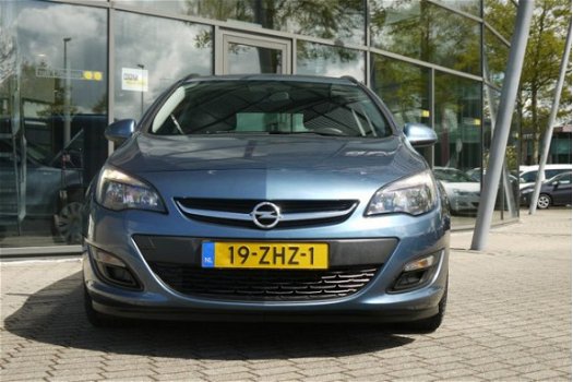 Opel Astra Sports Tourer - 1.3 CDTI S/S EDITION Nav/Cruise/Parkeer sensoren - 1