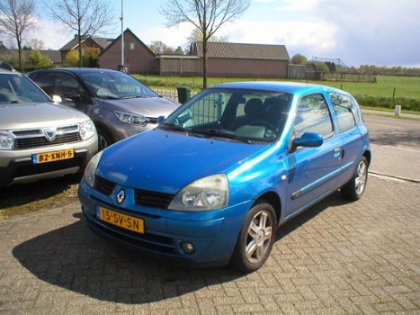 Renault Clio - 1.2-16V Community - 1