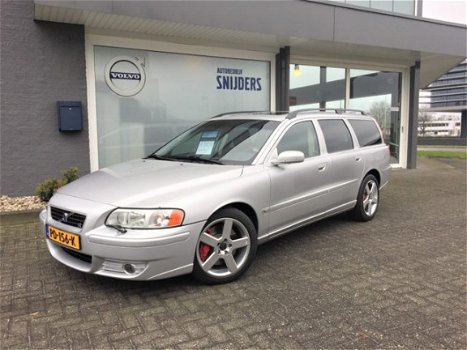 Volvo V70 - R AWD GEARTRONIC 300PK - 1