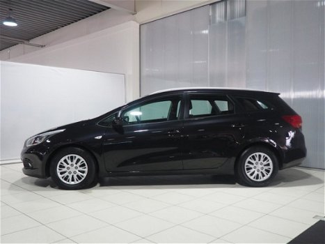 Kia Cee'd - 1.6 GDI COMFORT PACK - 1