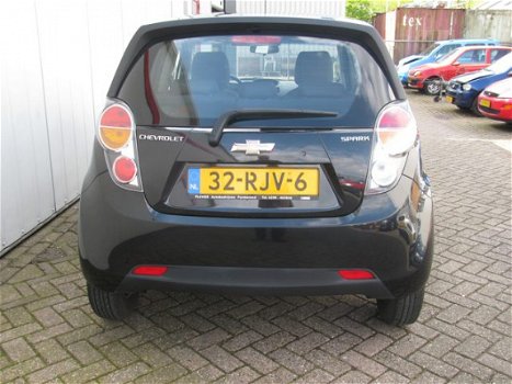 Chevrolet Spark - 1.0 LE 5 DEURS - 1