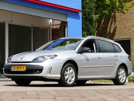 Renault Laguna Estate - 1.5 DCI navigatie rijklaar, inclusief BOVAG garantie - 1