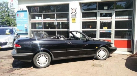 Saab 900 Cabrio - 2.3 SE - 1