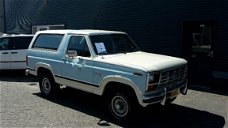 Ford Bronco 4x4 - 5.0 V8