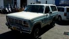 Ford Bronco 4x4 - 5.0 V8 - 1 - Thumbnail