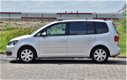 Volkswagen Touran - 1.6 TDI APK 12-06-2020 grijs kenteken / 1e eigenaar / VW dealer onderhouden / na - 1 - Thumbnail