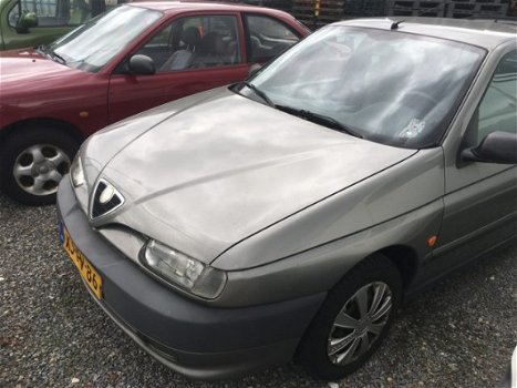 Alfa Romeo 146 - 1.6-16V T.Spark L, NWE DISTR. RIEM NWE APK - 1