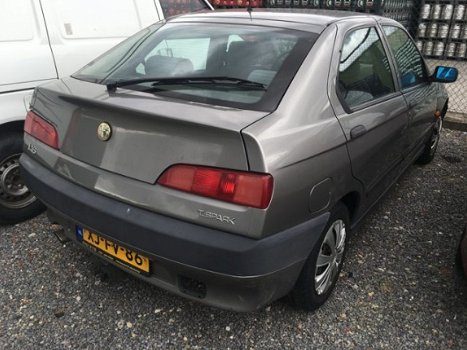 Alfa Romeo 146 - 1.6-16V T.Spark L, NWE DISTR. RIEM NWE APK - 1