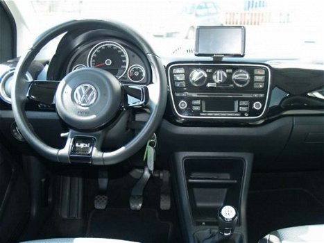 Volkswagen Up! - 1.0 Black edition 75PK Navi lm velgen cruise - 1
