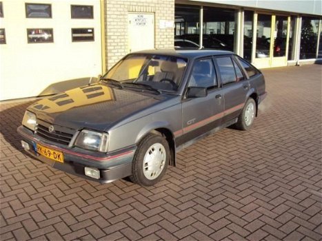 Opel Ascona - 1.6i GT - 1