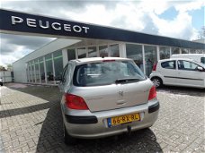 Peugeot 307 - 1.6 16V 5-DEURS XT