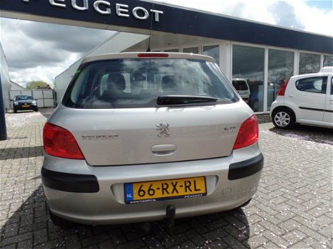 Peugeot 307 - 1.6 16V 5-DEURS XT - 1