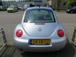 Volkswagen New Beetle - 2.0 HIGHLINE - 1 - Thumbnail