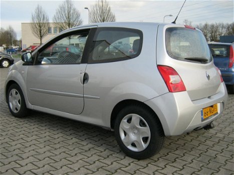 Renault Twingo - 1.2-16V Dynamique - 1