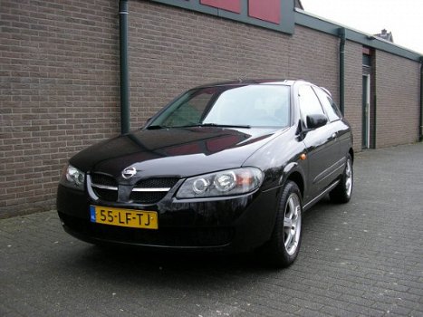 Nissan Almera - 1.5 Acenta - 1