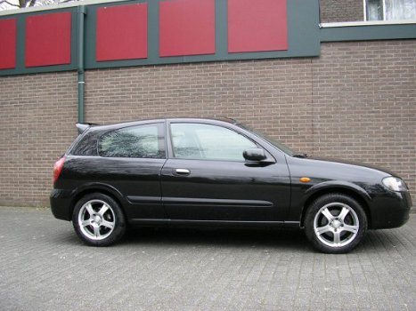 Nissan Almera - 1.5 Acenta - 1