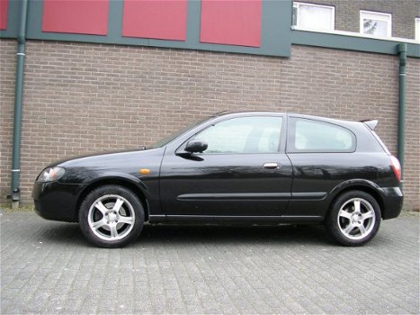 Nissan Almera - 1.5 Acenta - 1