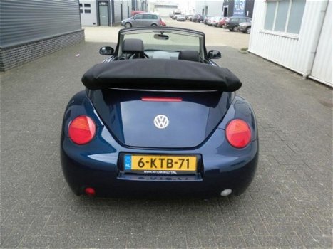 Volkswagen New Beetle Cabriolet - 1.9 TDI Highline - 1