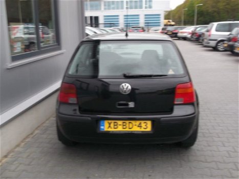 Volkswagen Golf - 1.9 TDI Trendline airco 1e eigenaar cv zeer nette - 1