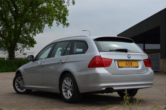 BMW 3-serie Touring - 325i Executive - 1