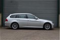 BMW 3-serie Touring - 325i Executive - 1 - Thumbnail