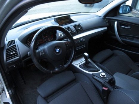 BMW 1-serie - 118d 2.0 136pk Autom High Executive Sport , Navi, Ecc, Pdc, Cruise, - 1