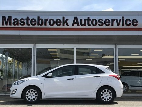 Hyundai i30 - 1.4 I-Drive Cool | Elektrische ramen voor | Airco | Radio/CD | Staat in Hardenberg - 1