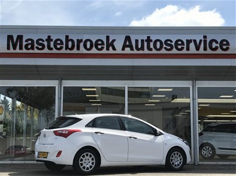 Hyundai i30 - 1.4 I-Drive Cool | Elektrische ramen voor | Airco | Radio/CD | Staat in Hardenberg - 1