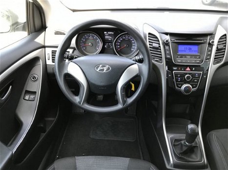 Hyundai i30 - 1.4 I-Drive Cool | Elektrische ramen voor | Airco | Radio/CD | Staat in Hardenberg - 1