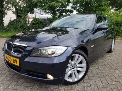 BMW 3-serie Touring - 320D Autom. Clima/Cruise - 1