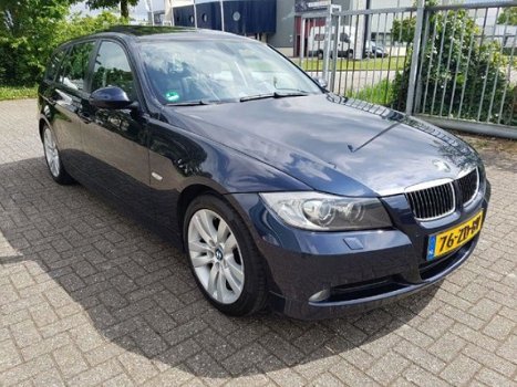 BMW 3-serie Touring - 320D Autom. Clima/Cruise - 1